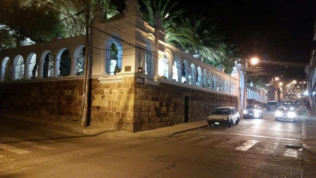 Casa Residencial Maya Inn Hostel 苏克雷 外观 照片